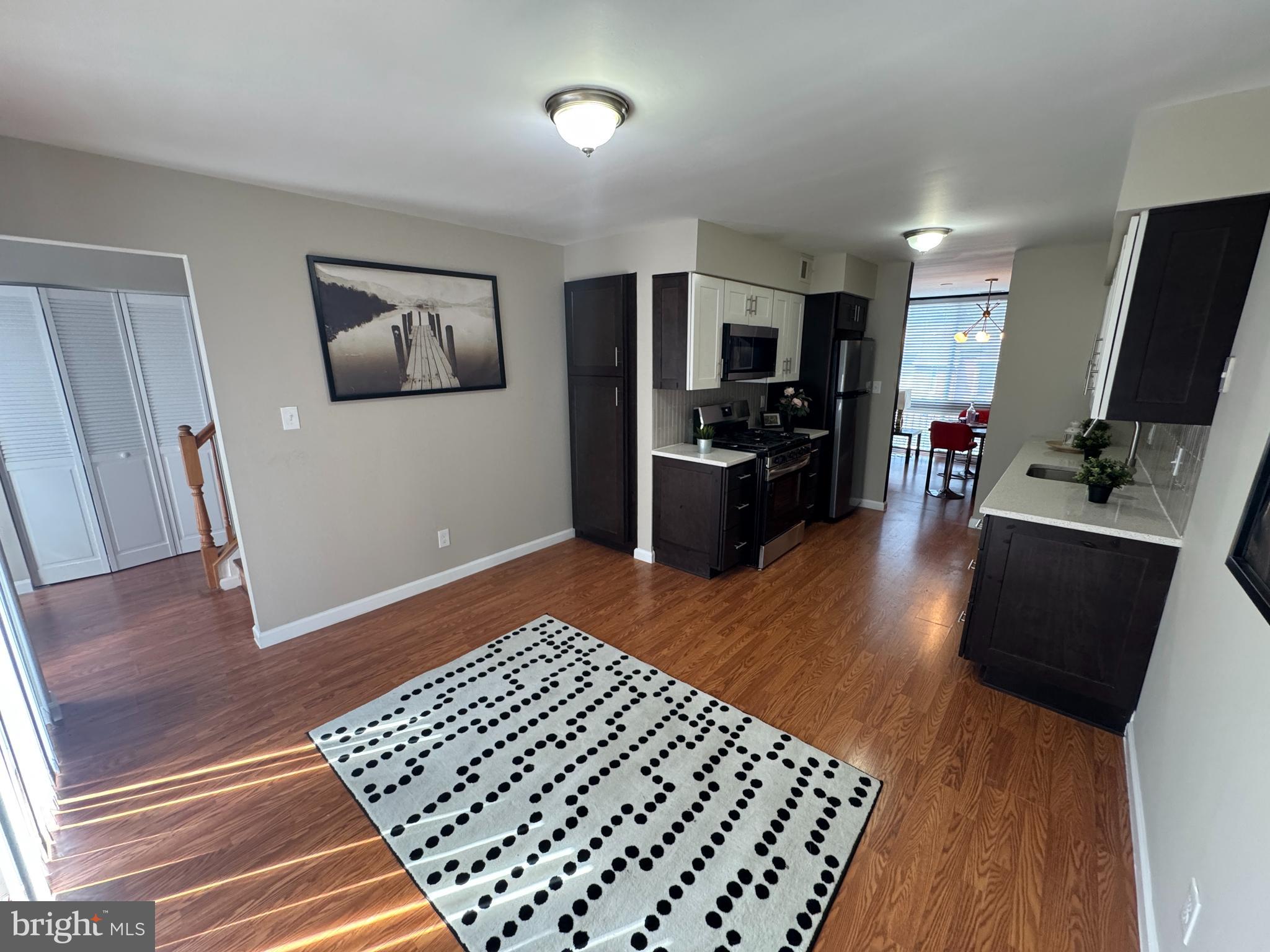 10472 FAULKNER RIDGE CIRCLE 8 6