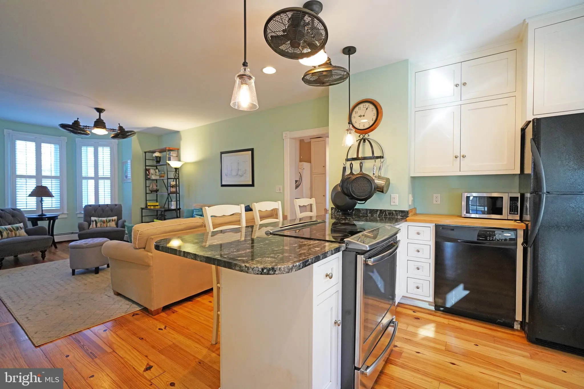 Lewes, Delaware 19958, United States, 5 Bedrooms Bedrooms, ,6 BathroomsBathrooms,Residential,Active,110184