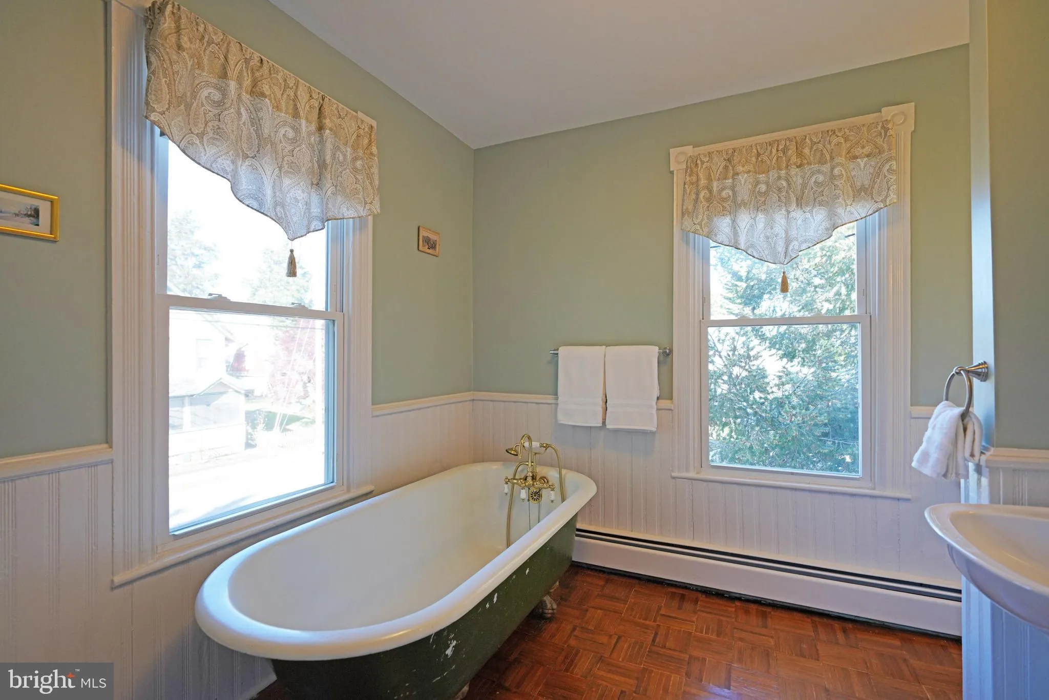 Lewes, Delaware 19958, United States, 5 Bedrooms Bedrooms, ,6 BathroomsBathrooms,Residential,Active,110184