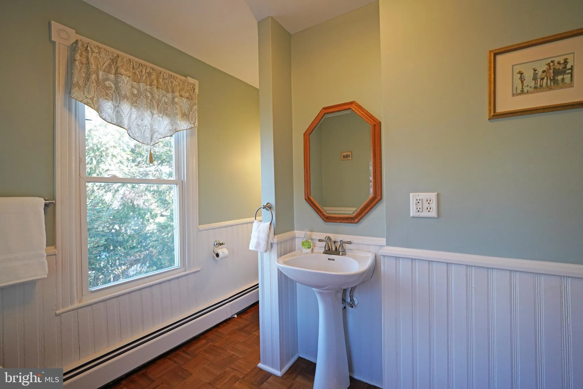 Lewes, Delaware 19958, United States, 5 Bedrooms Bedrooms, ,6 BathroomsBathrooms,Residential,Active,110184