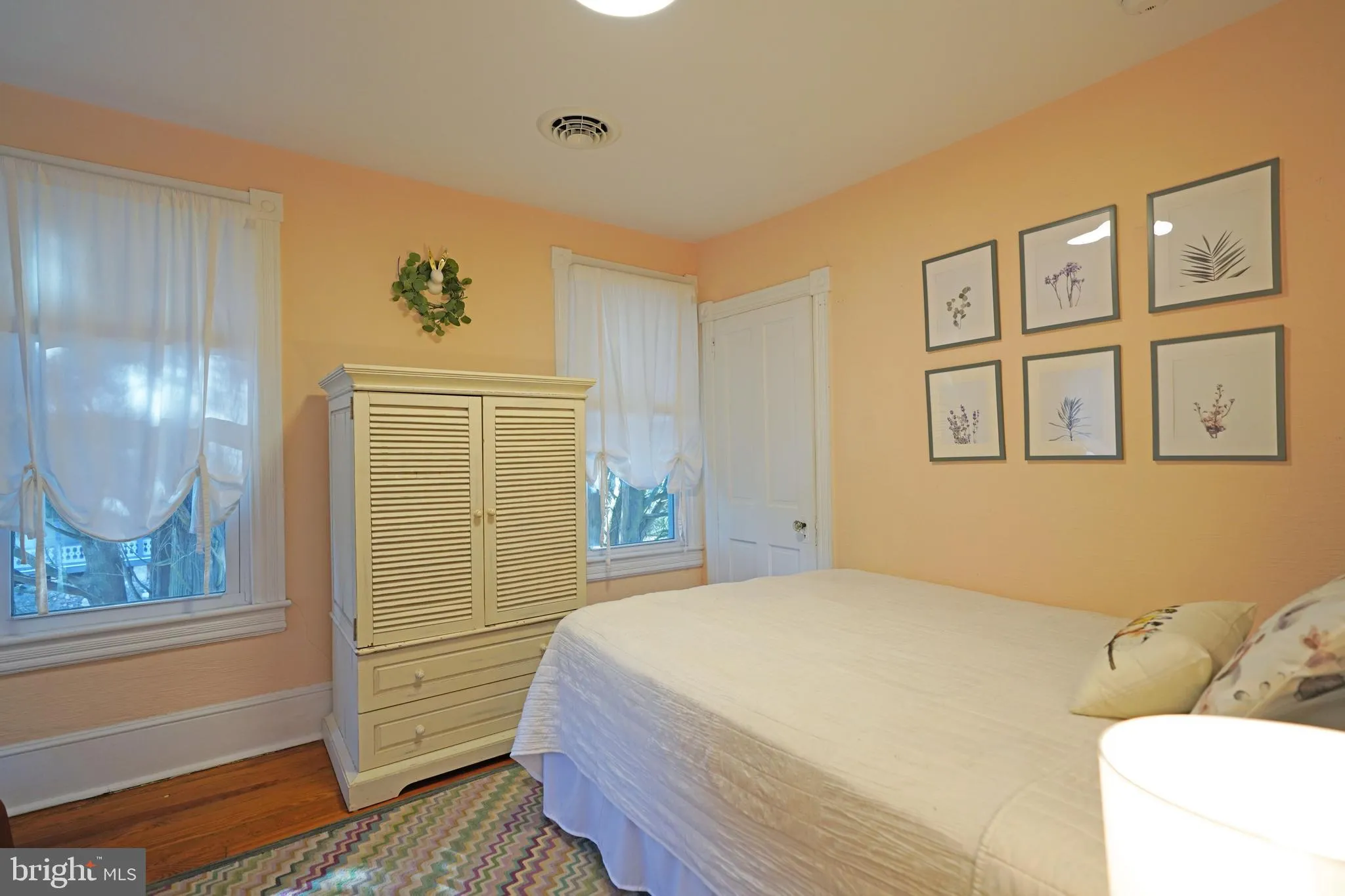 Lewes, Delaware 19958, United States, 5 Bedrooms Bedrooms, ,6 BathroomsBathrooms,Residential,Active,110184