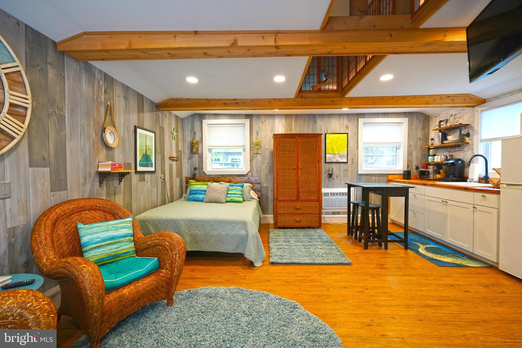 Lewes, Delaware 19958, United States, 5 Bedrooms Bedrooms, ,6 BathroomsBathrooms,Residential,Active,110184