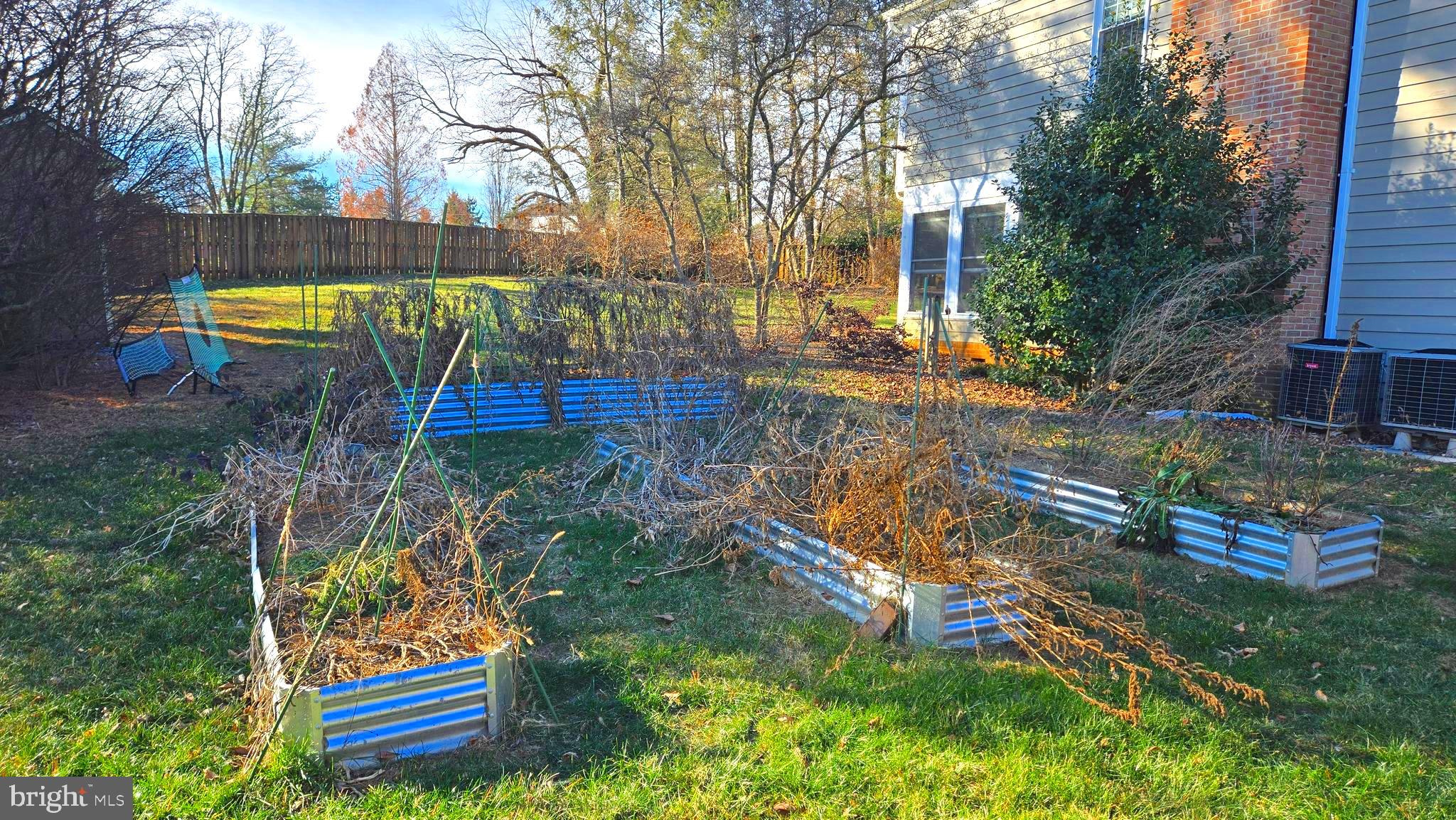 BRIARWOOD - Residential