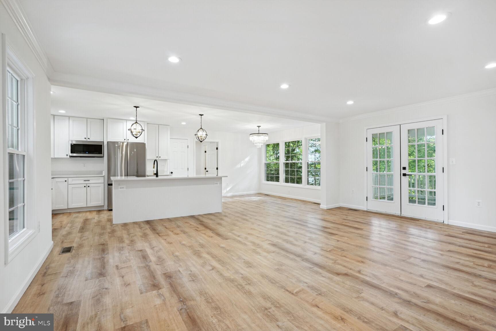 AQUIA CREEK - Residential