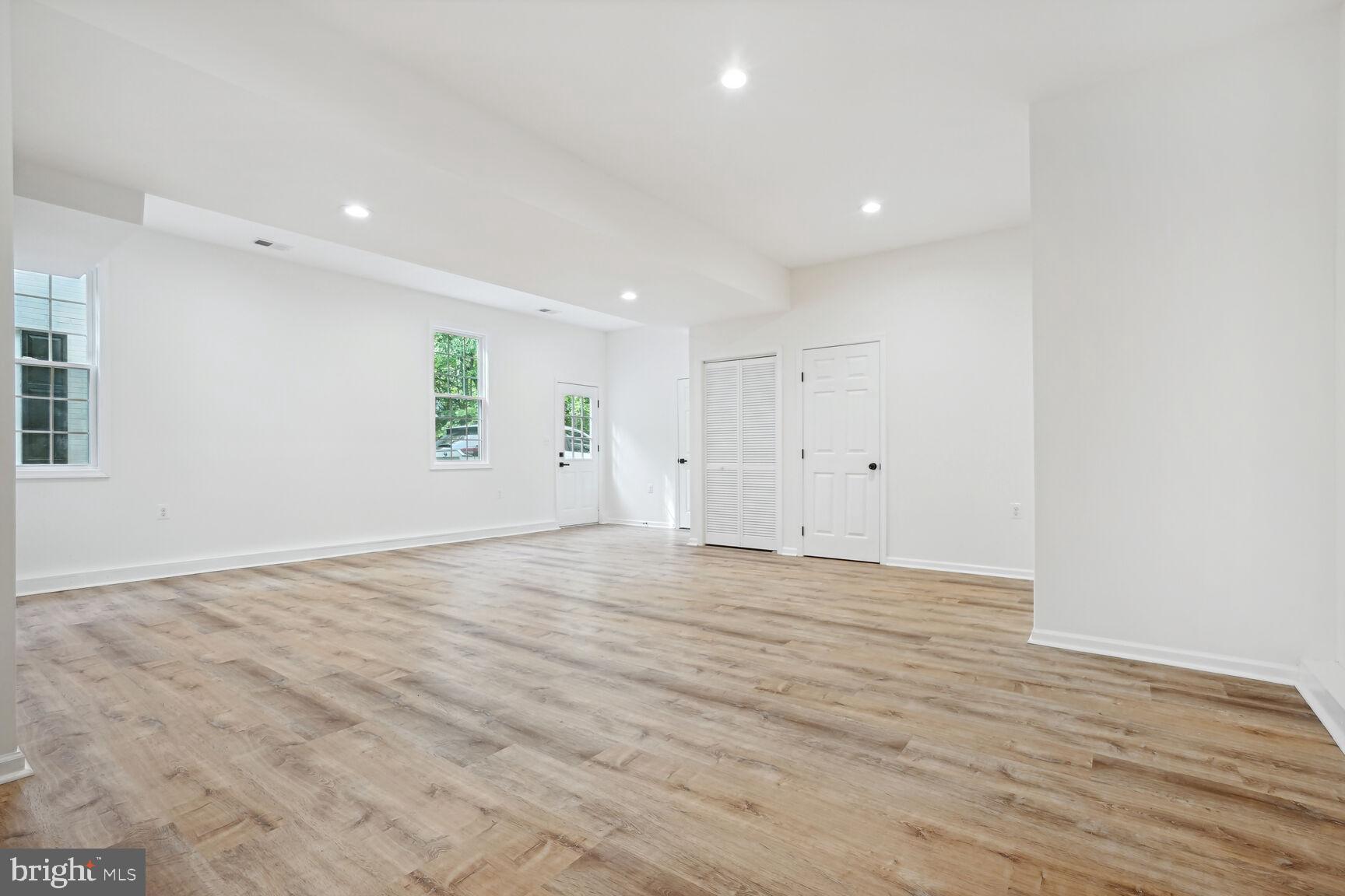 AQUIA CREEK - Residential