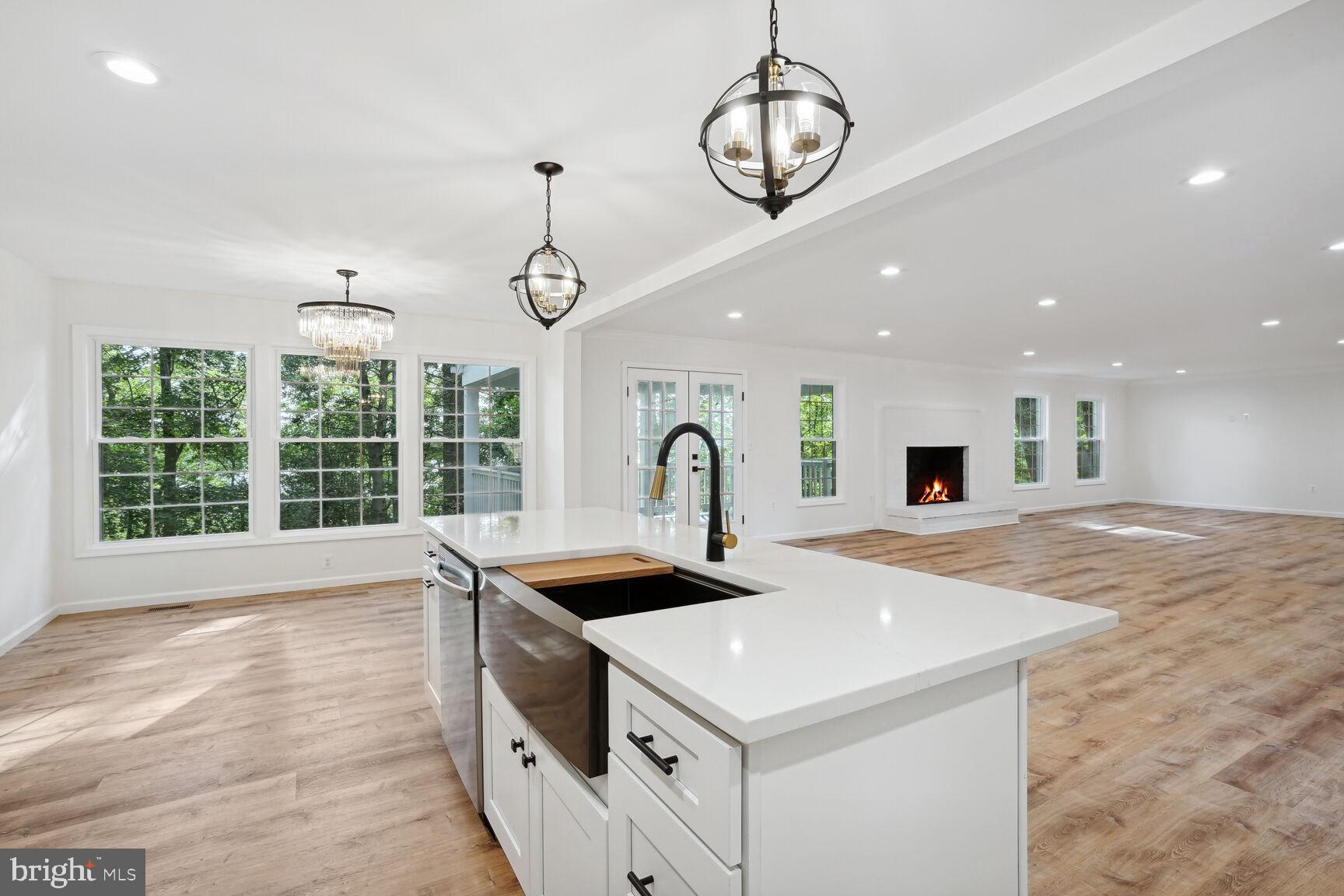 AQUIA CREEK - Residential