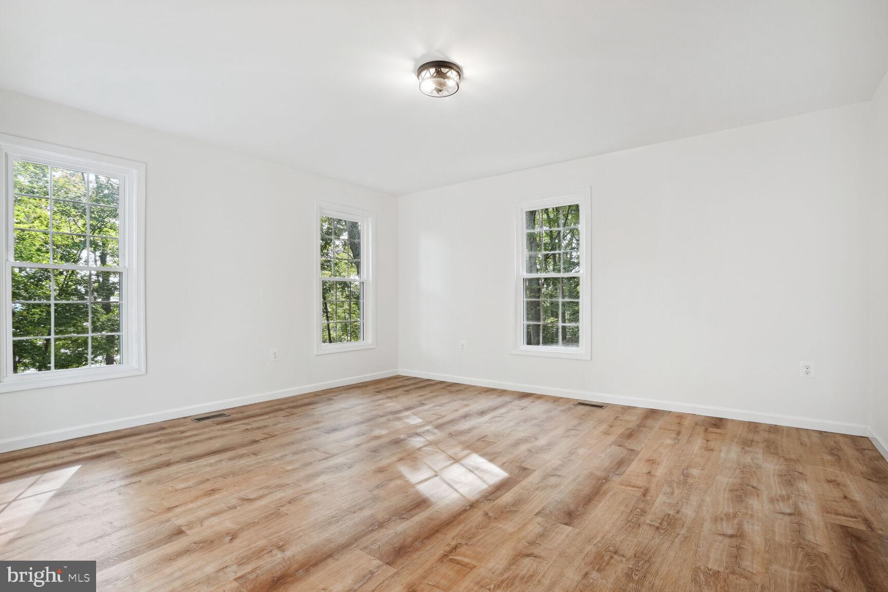 AQUIA CREEK - Residential