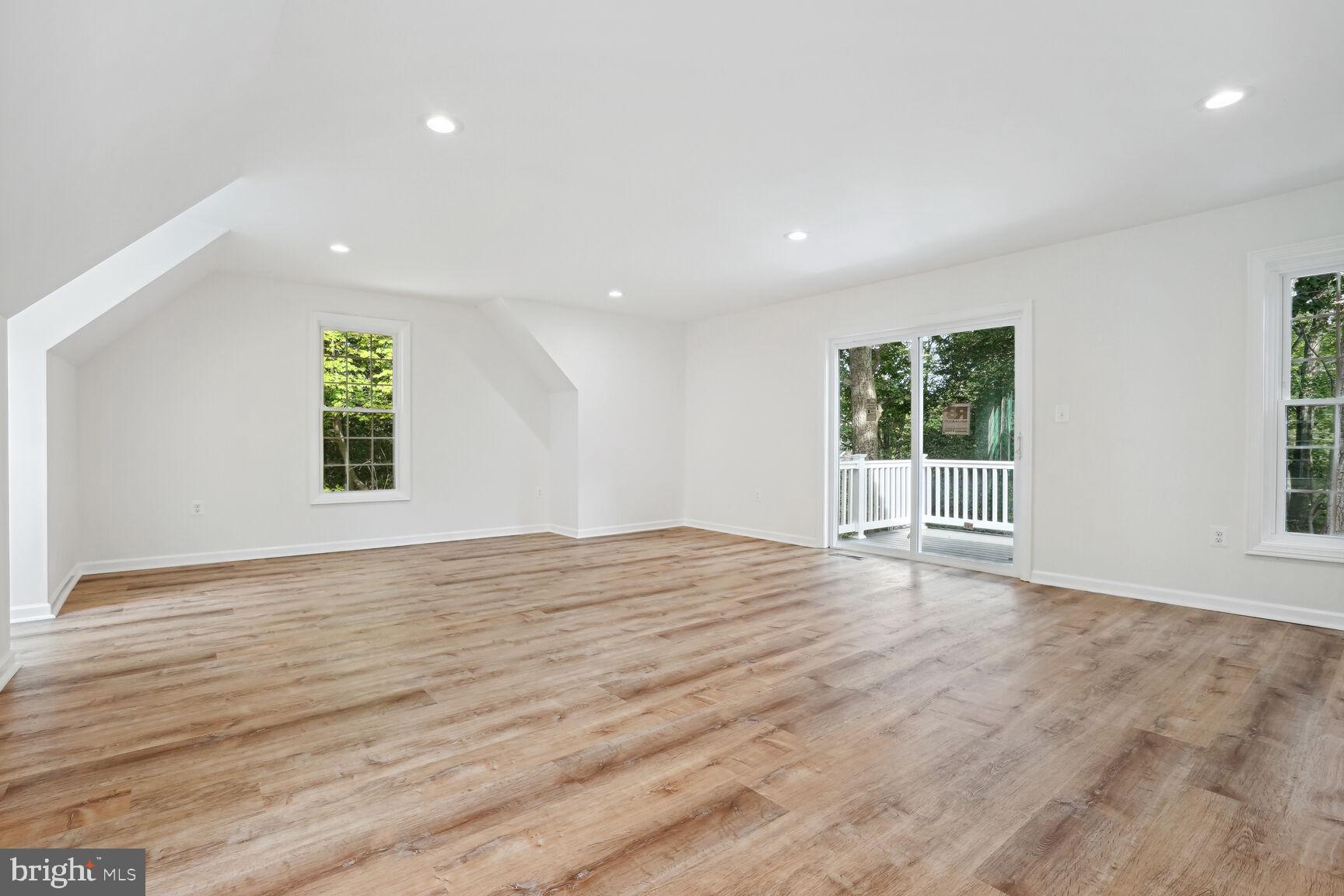 AQUIA CREEK - Residential