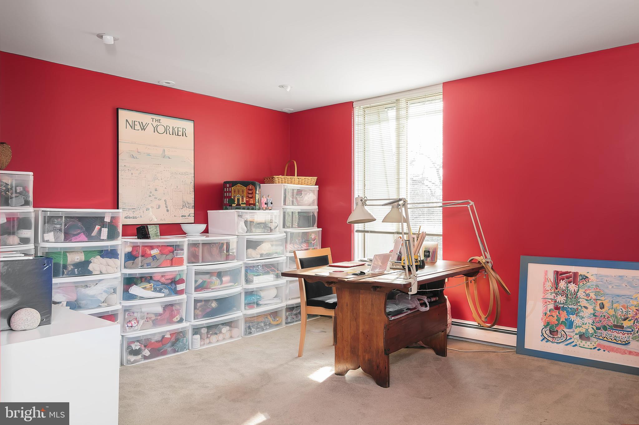 CHESTNUT HILL - Residential