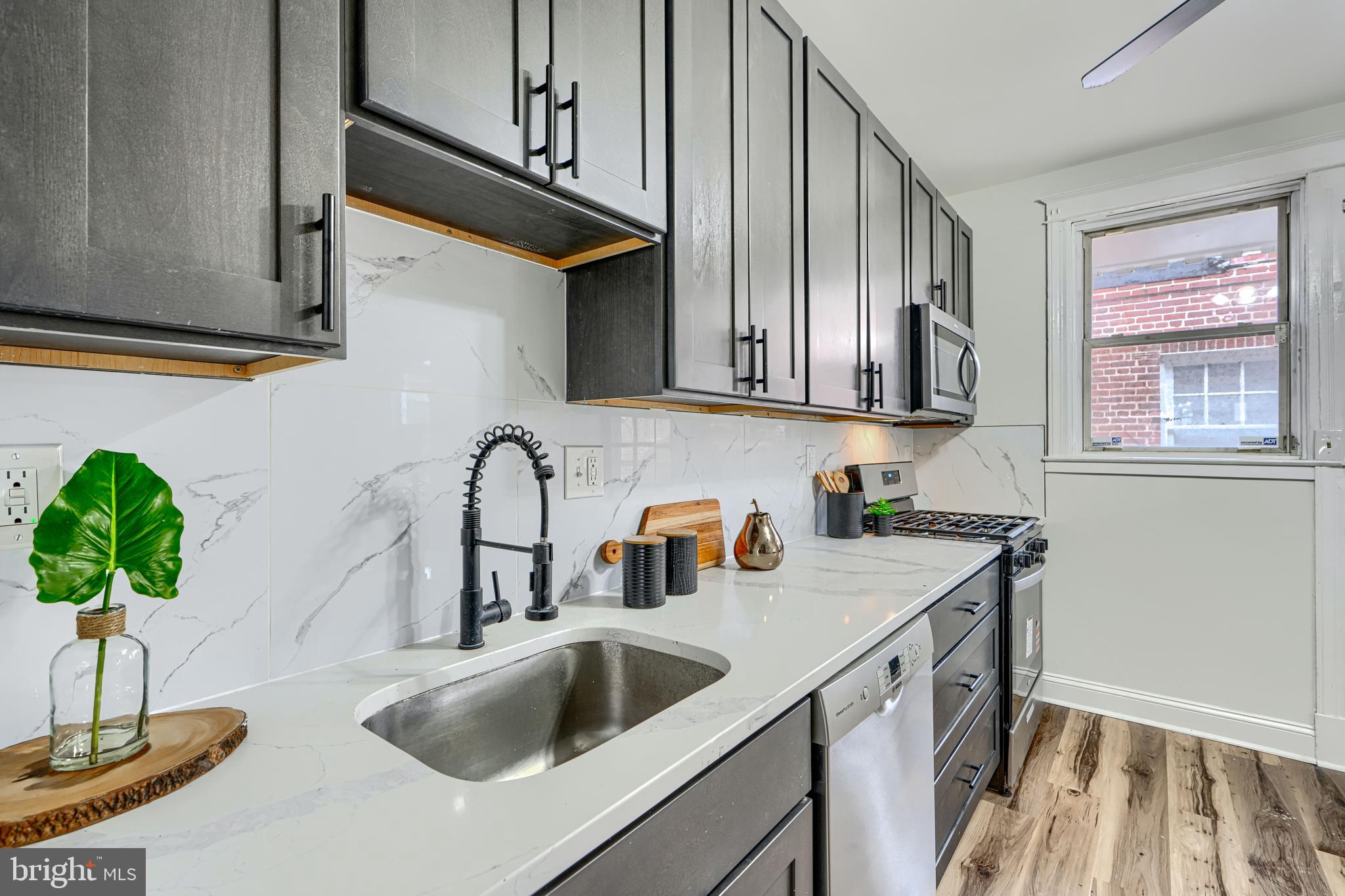 PARKSIDE - Residential