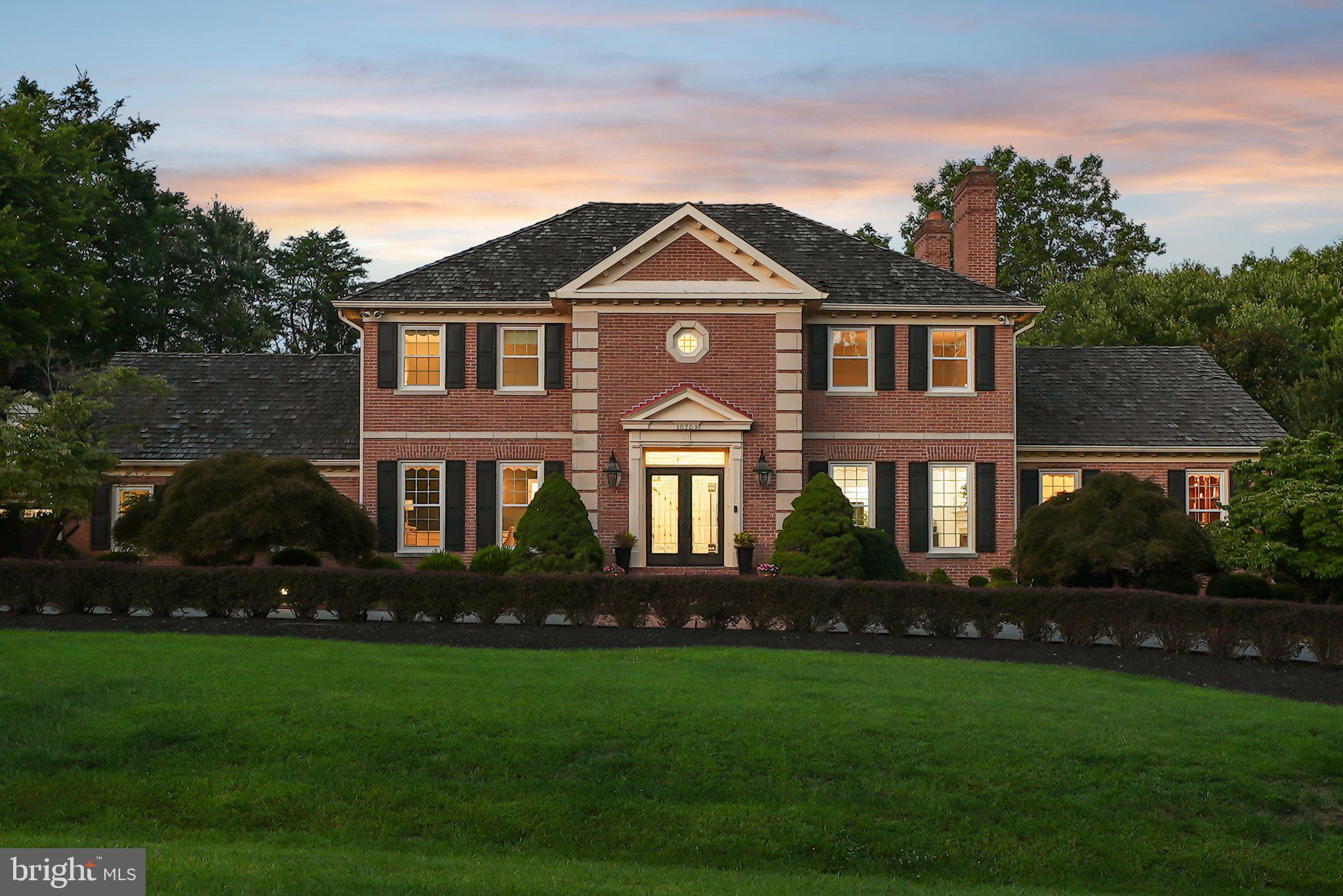 POTOMAC OUTSIDE - Residential