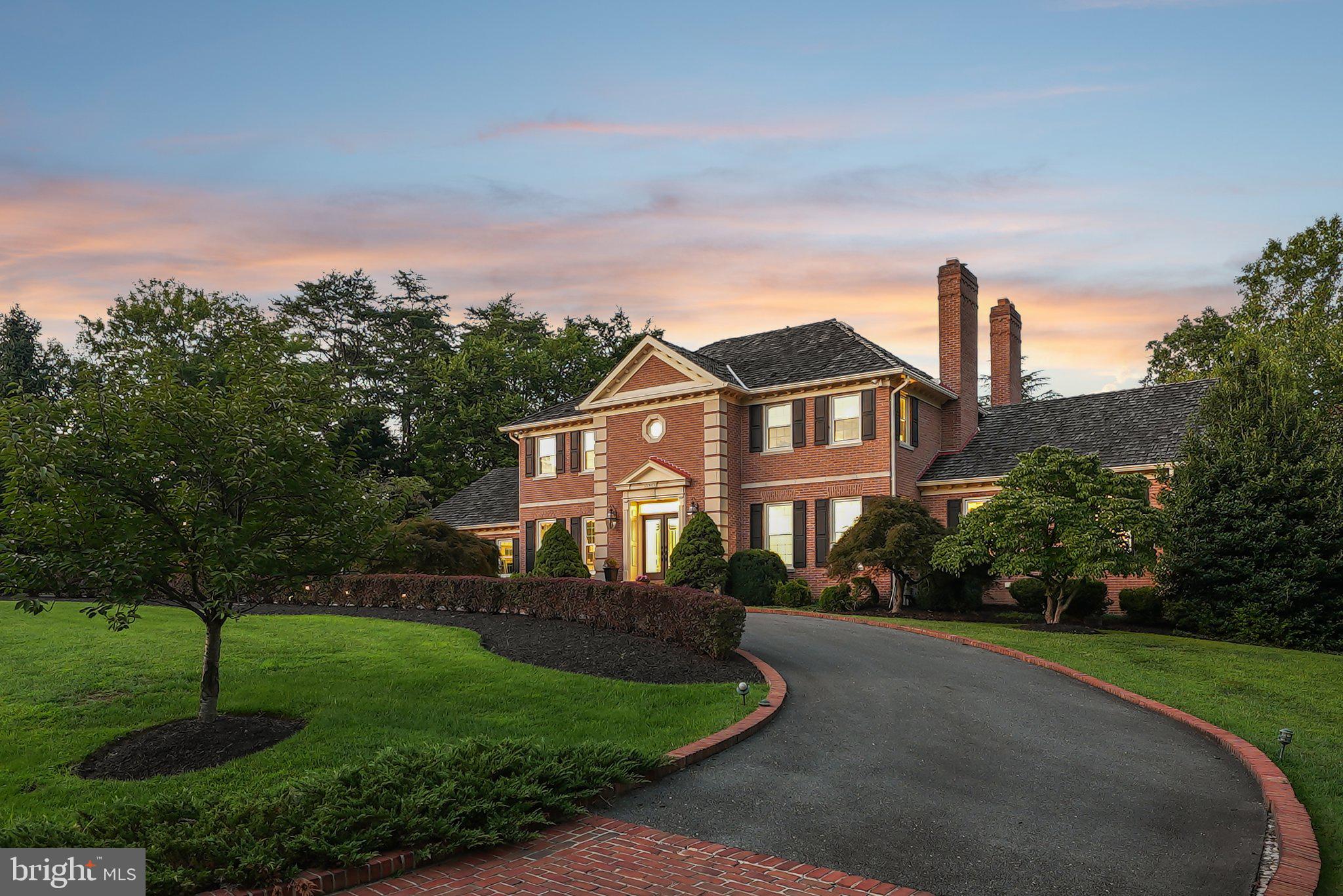 POTOMAC OUTSIDE - Residential