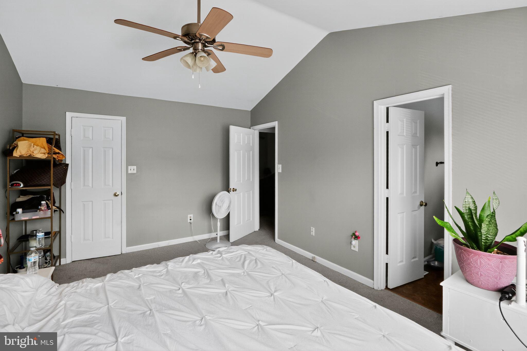 POTOMAC HILLS - Residential