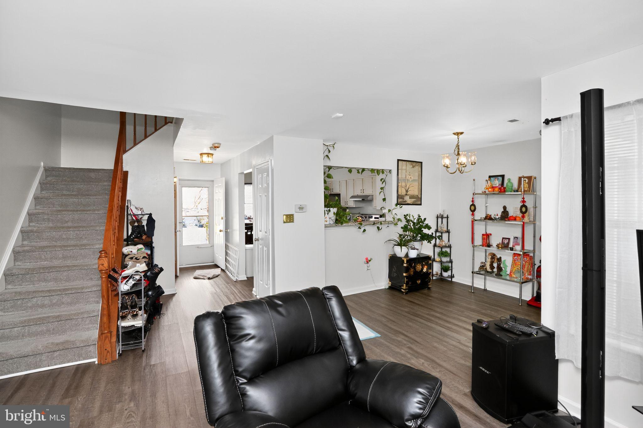 POTOMAC HILLS - Residential