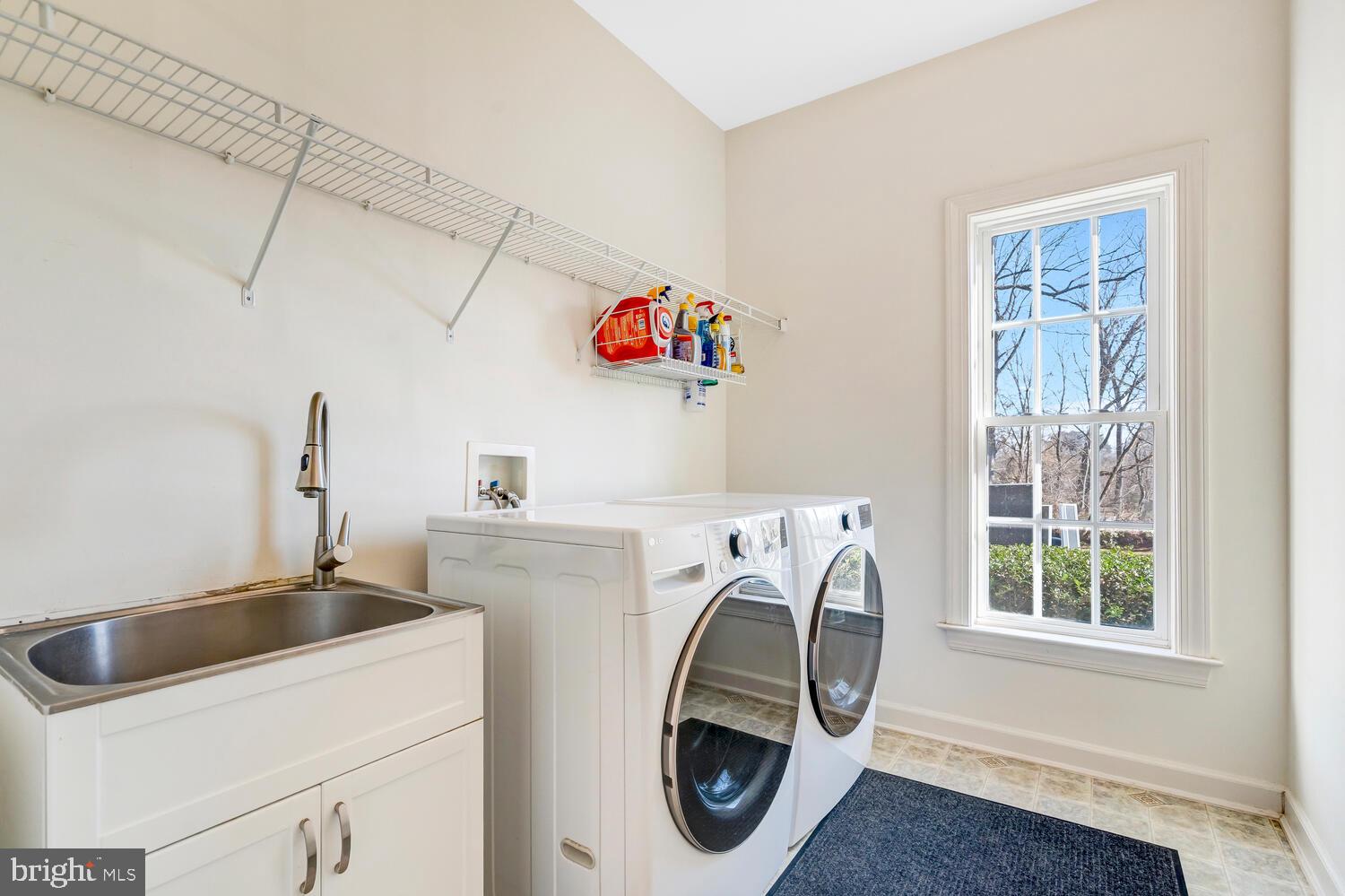 BROOKSIDE - Residential