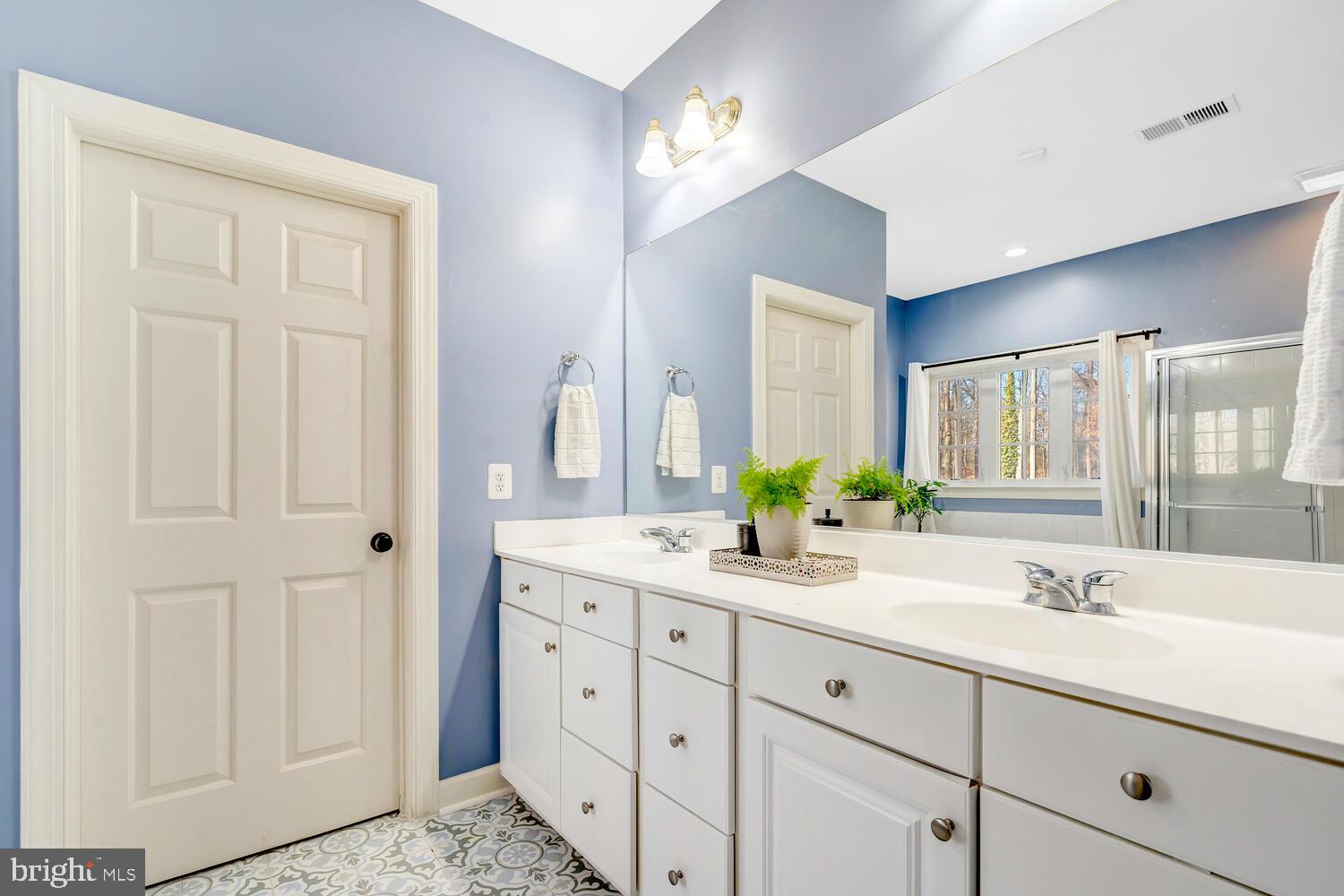 BROOKSIDE - Residential