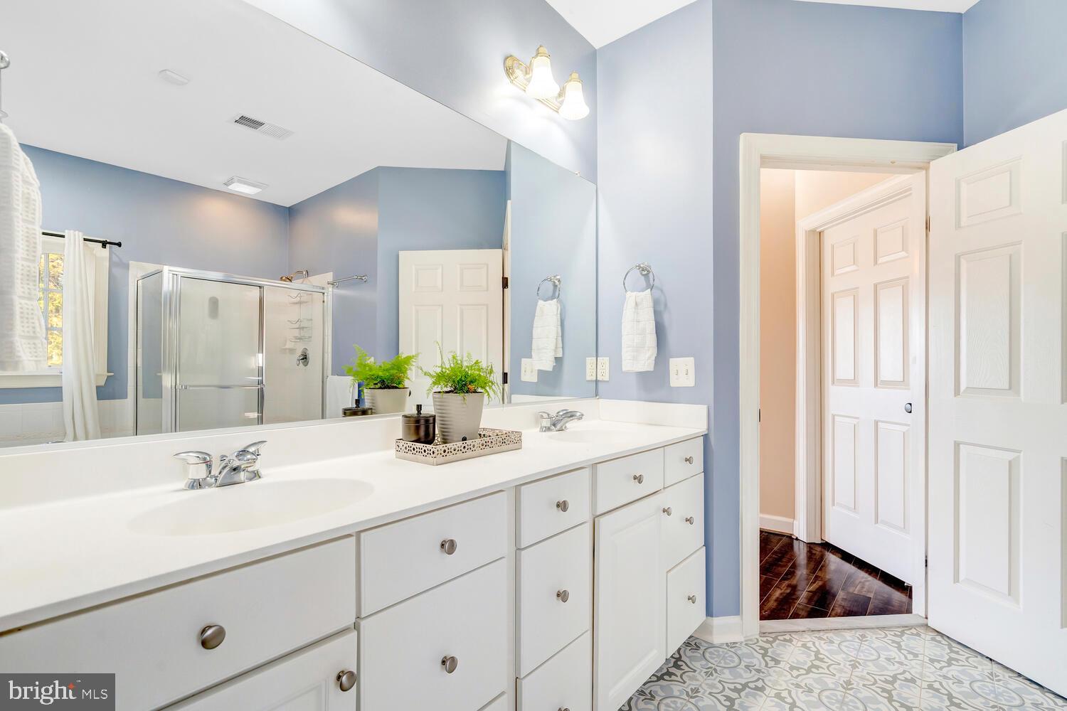 BROOKSIDE - Residential