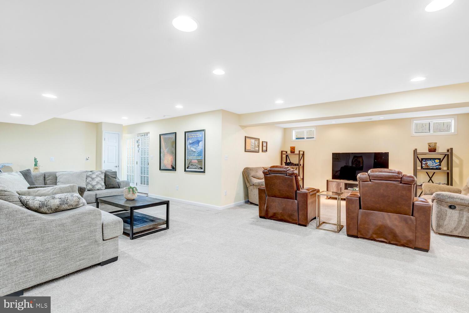 BROOKSIDE - Residential