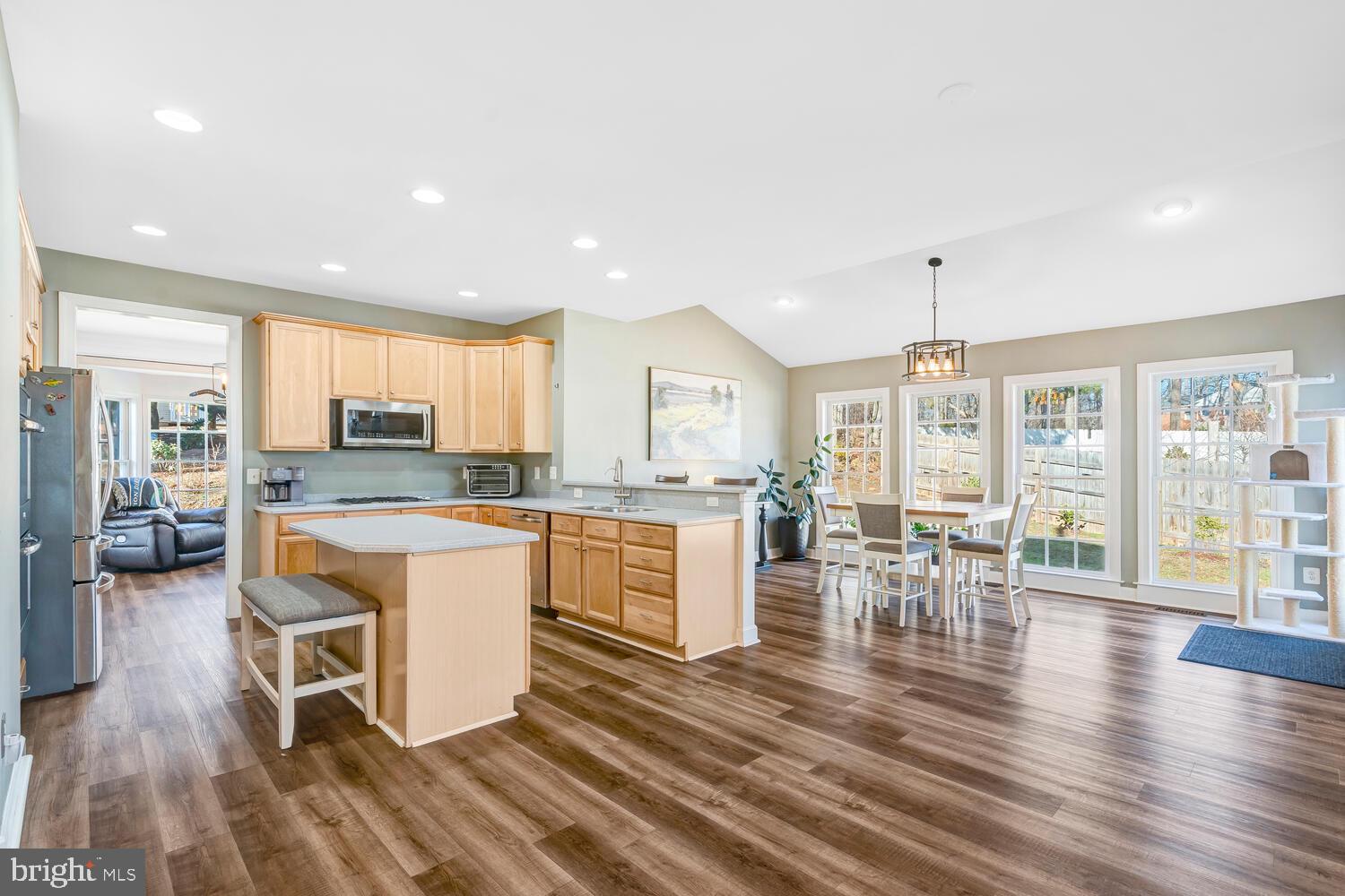 BROOKSIDE - Residential