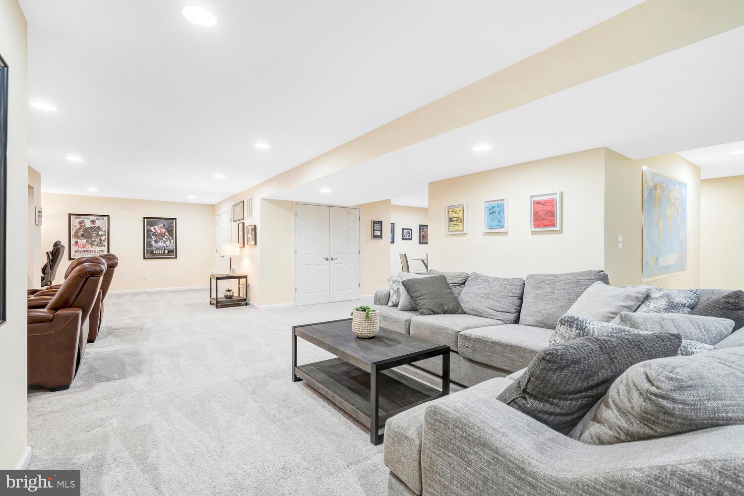 BROOKSIDE - Residential