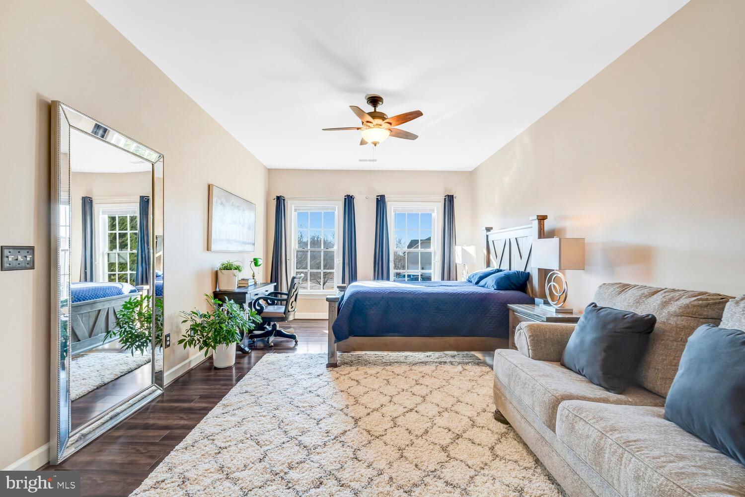 7101 NEW KENSINGTON COURT