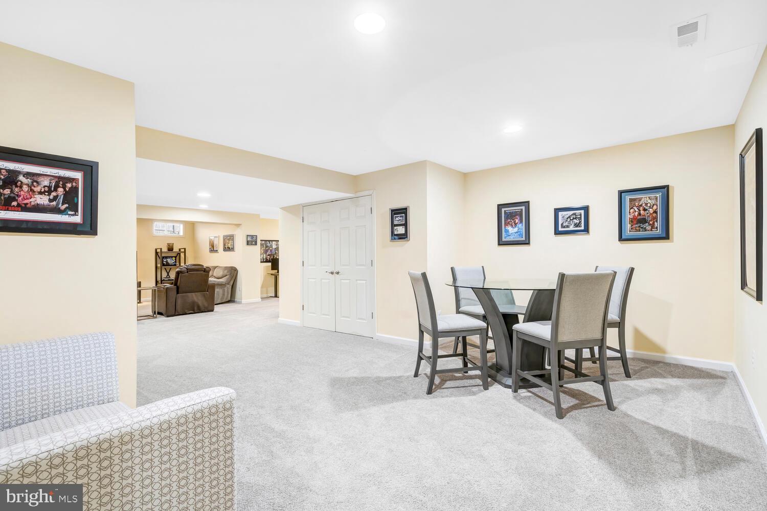 BROOKSIDE - Residential