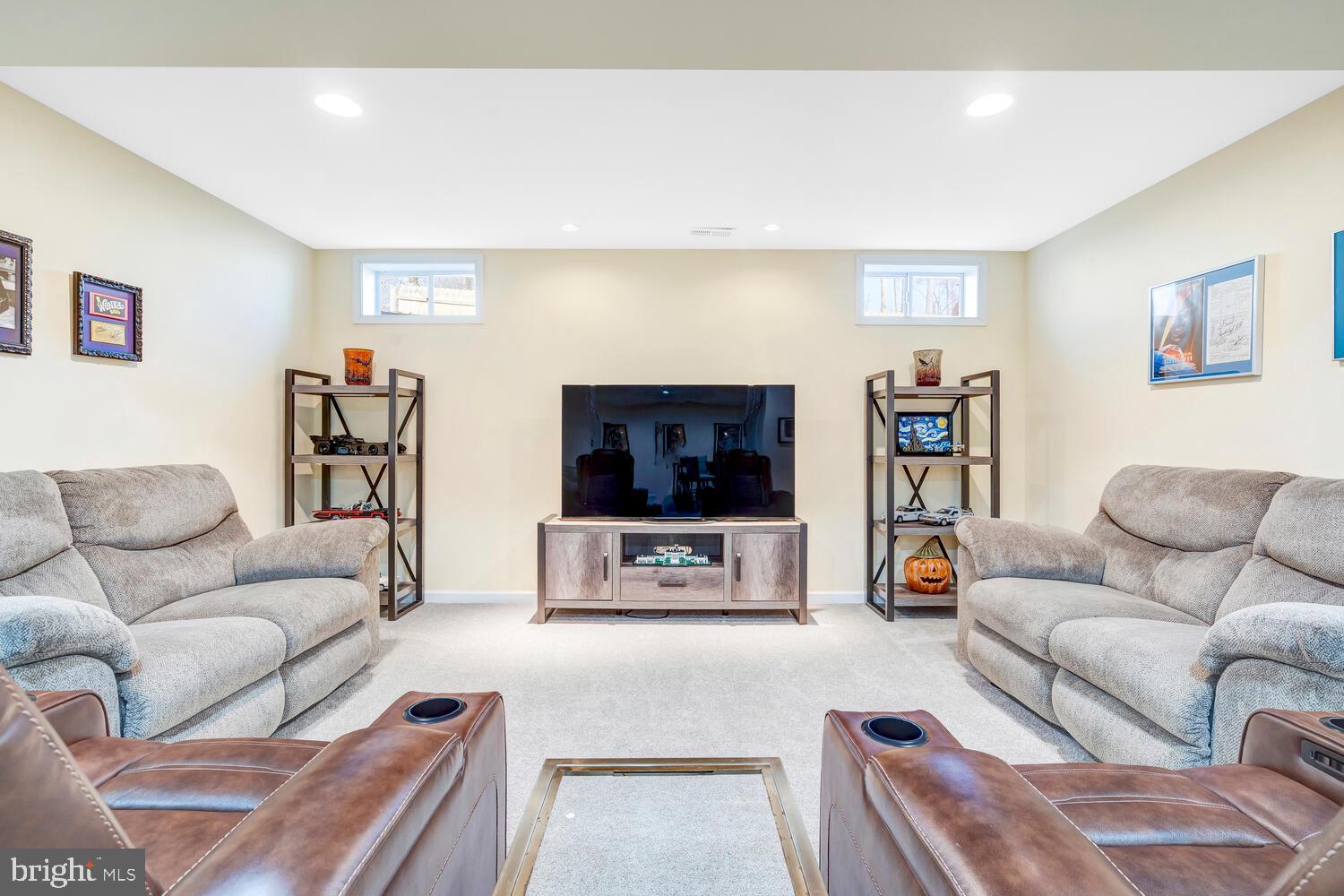 BROOKSIDE - Residential