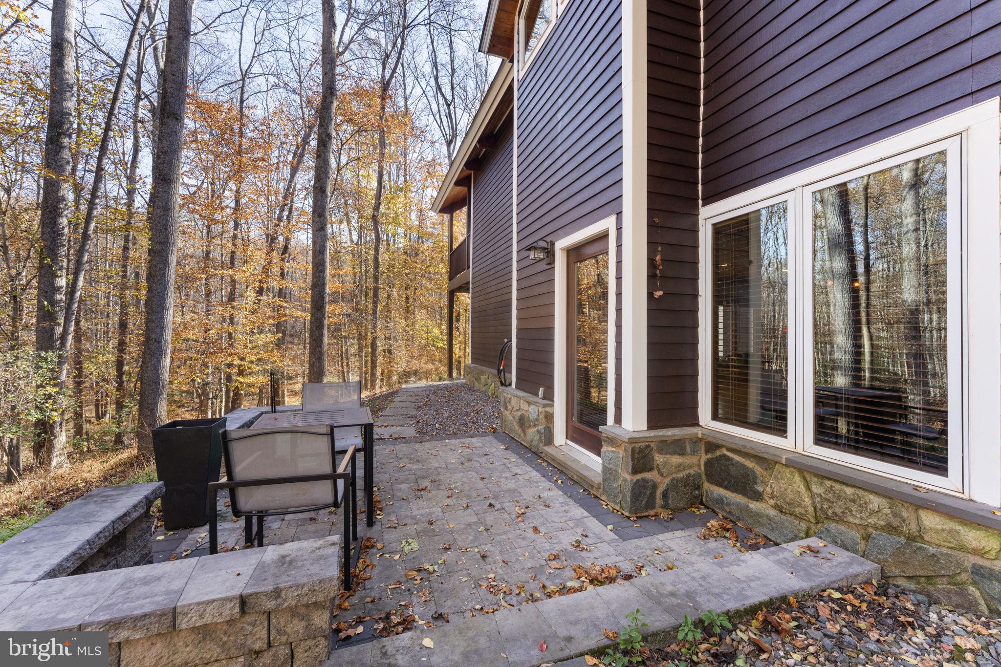 RIVERSCAPE - Residential