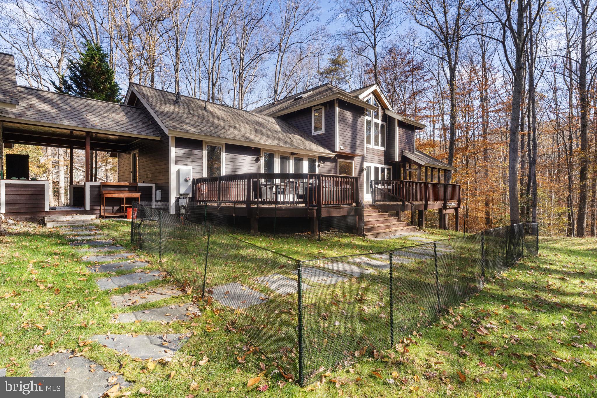 RIVERSCAPE - Residential