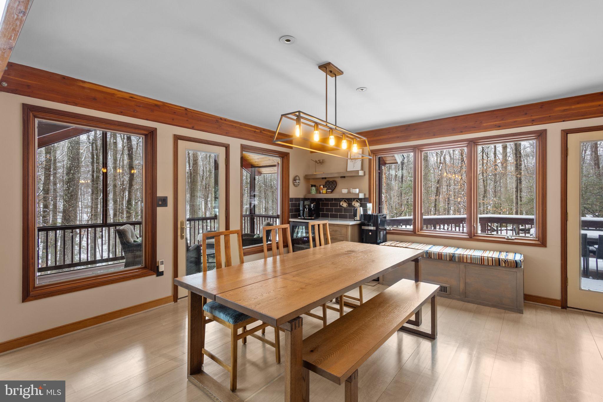 RIVERSCAPE - Residential