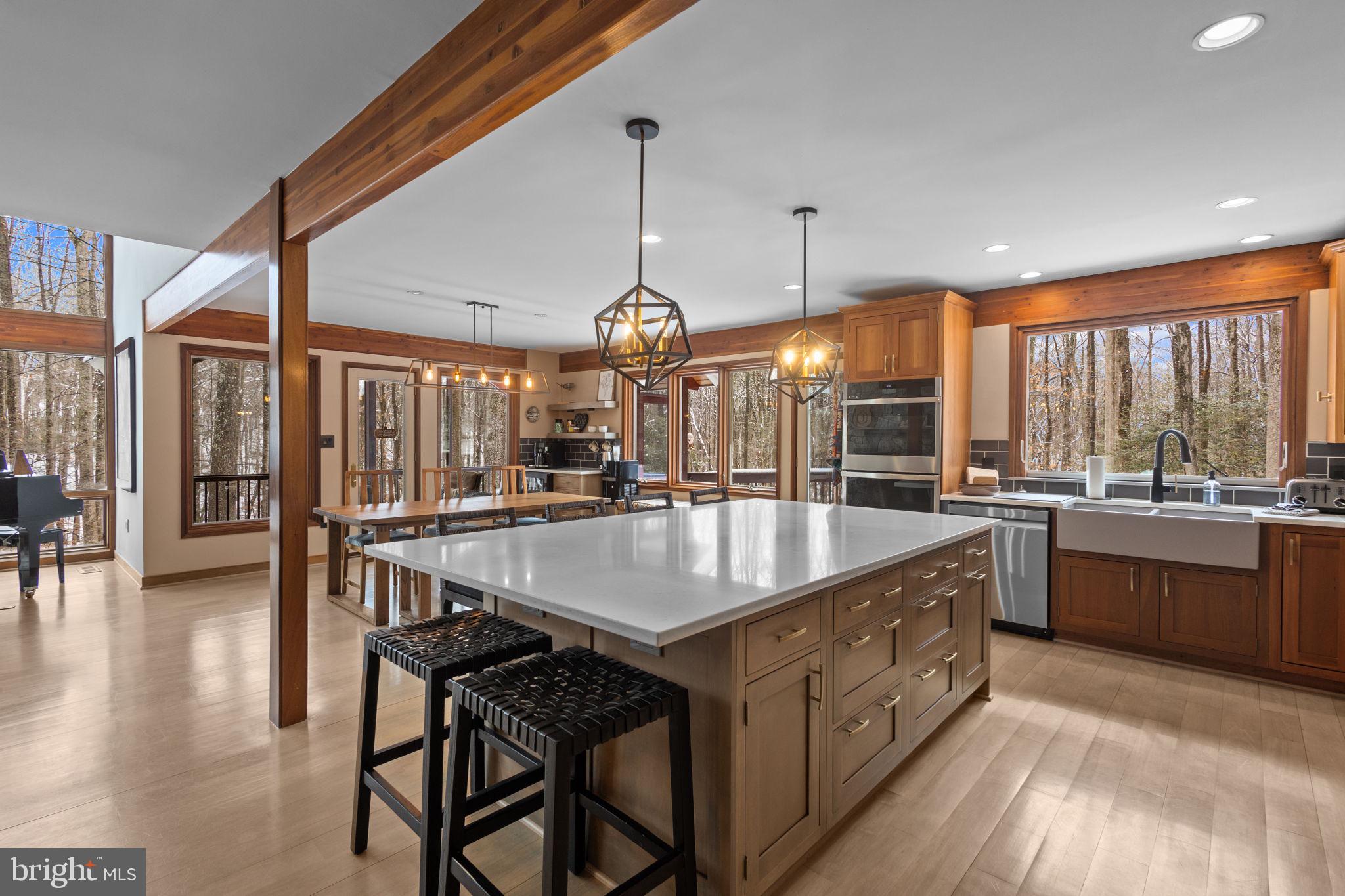 RIVERSCAPE - Residential