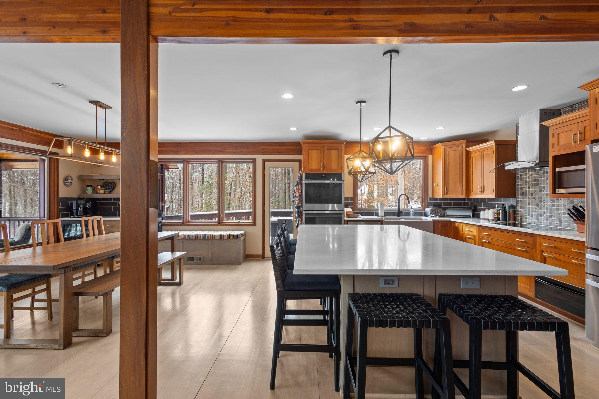 RIVERSCAPE - Residential