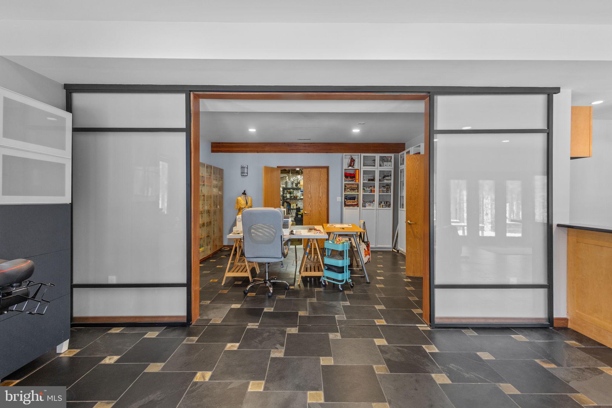 RIVERSCAPE - Residential