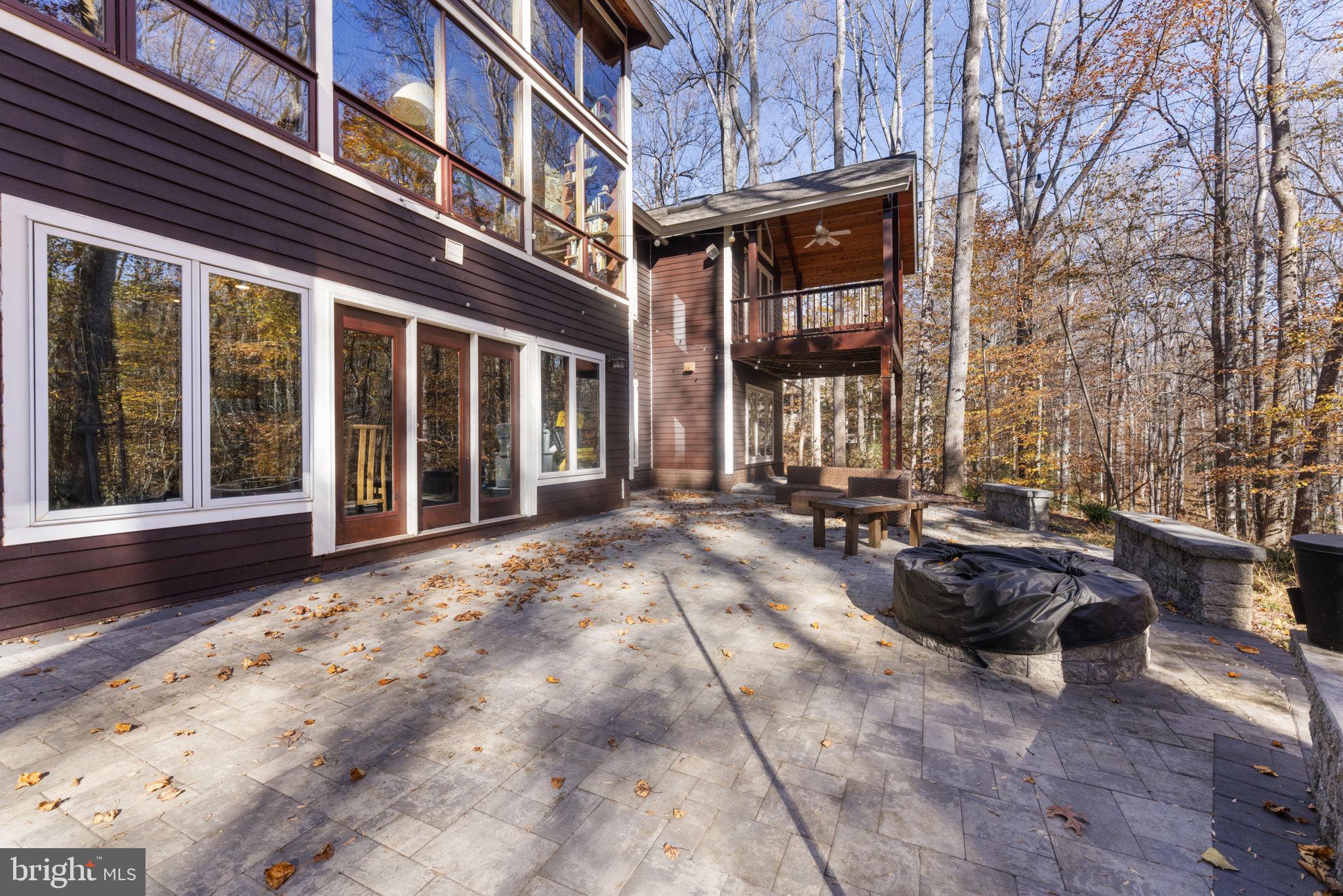 RIVERSCAPE - Residential