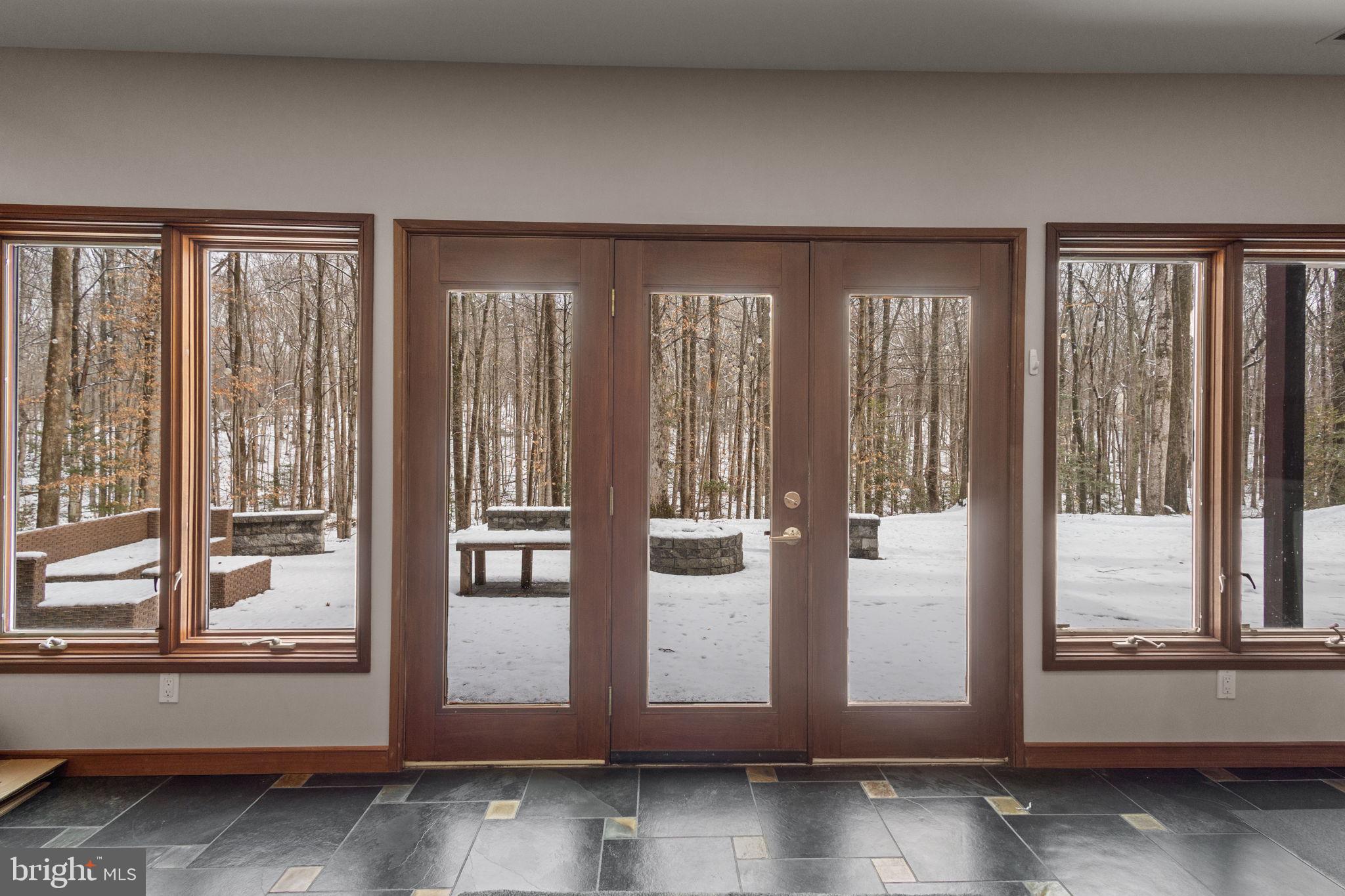 RIVERSCAPE - Residential