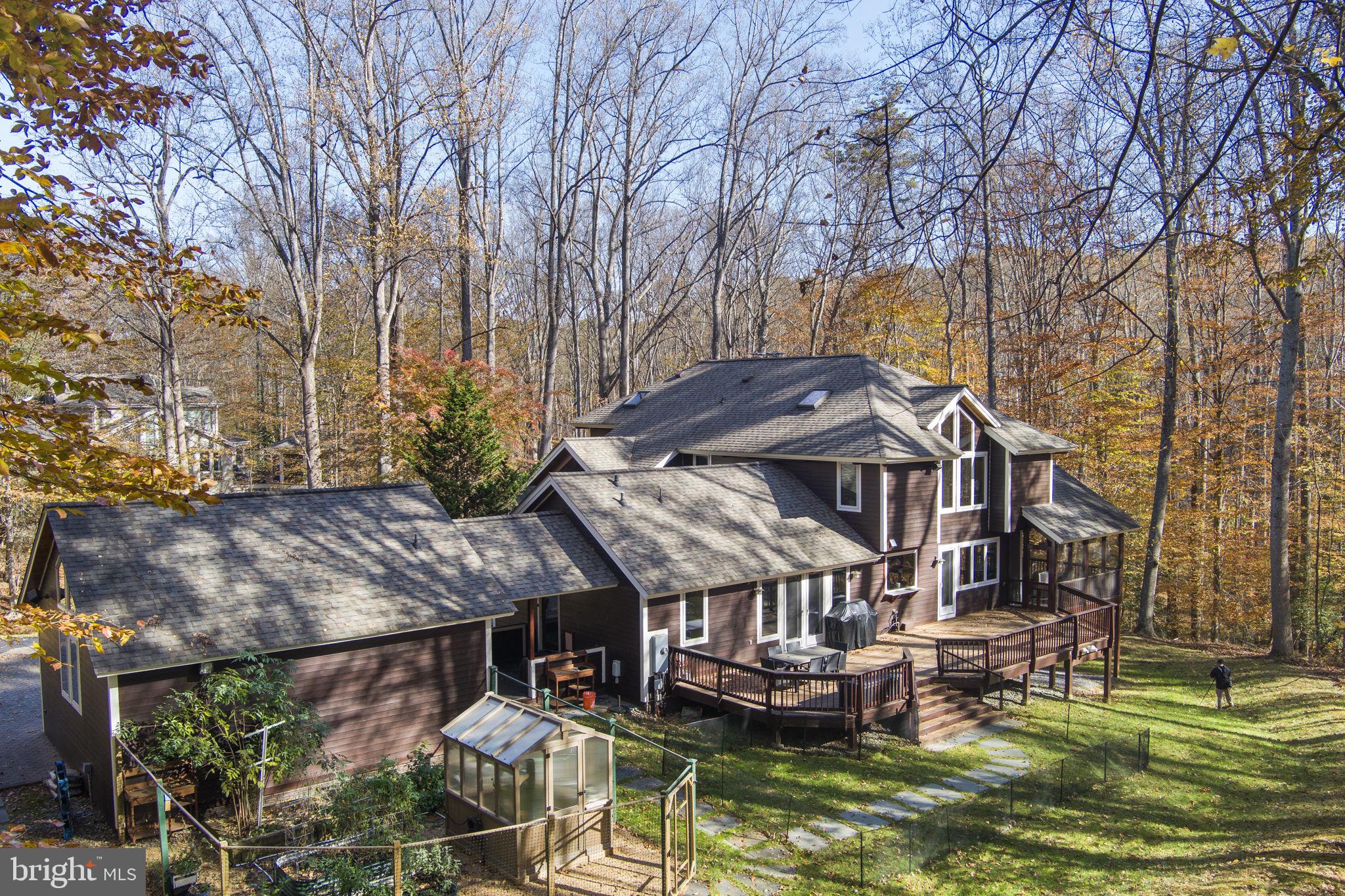 RIVERSCAPE - Residential