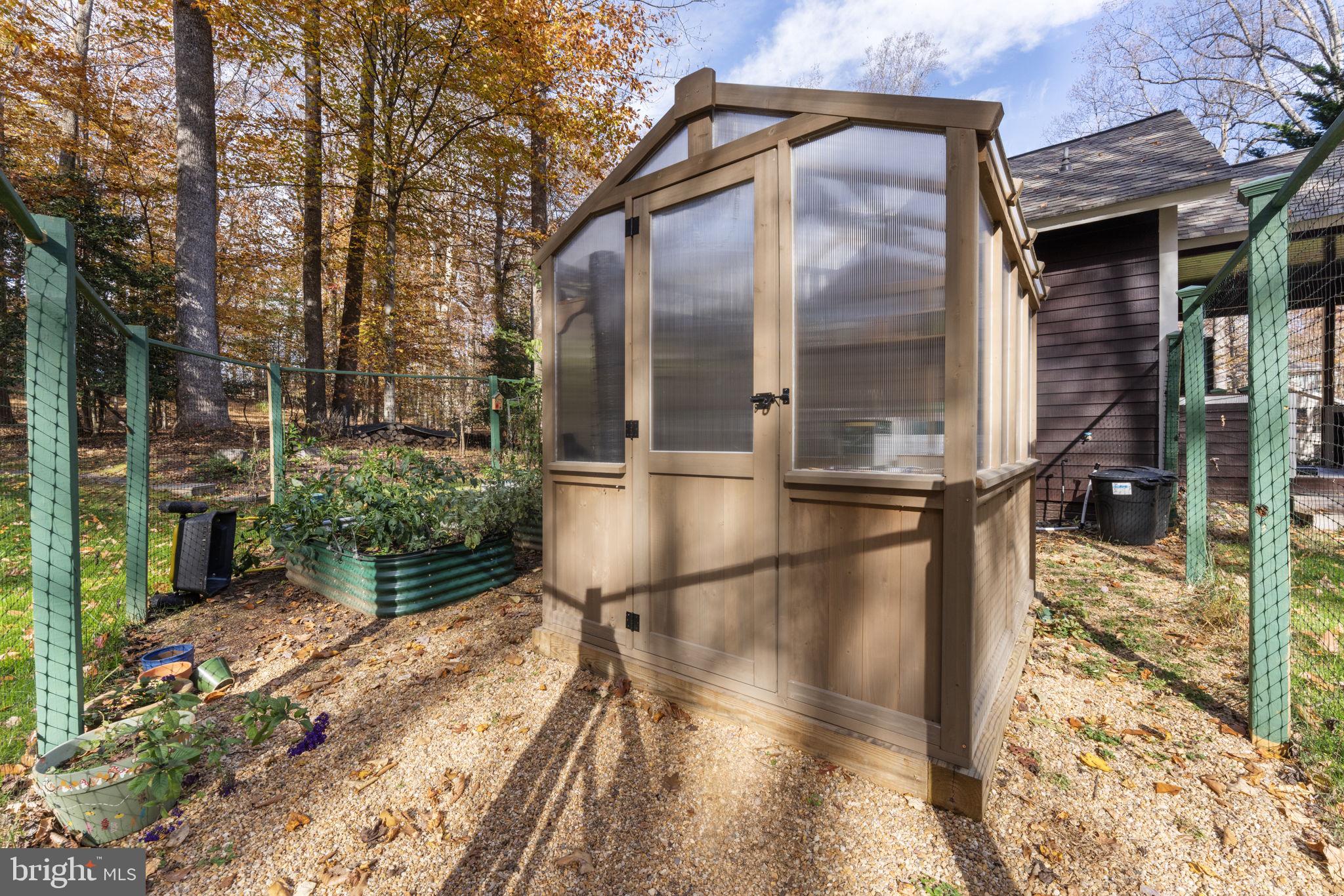 RIVERSCAPE - Residential