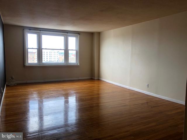 SAINT PAUL AT CHASE - Residential