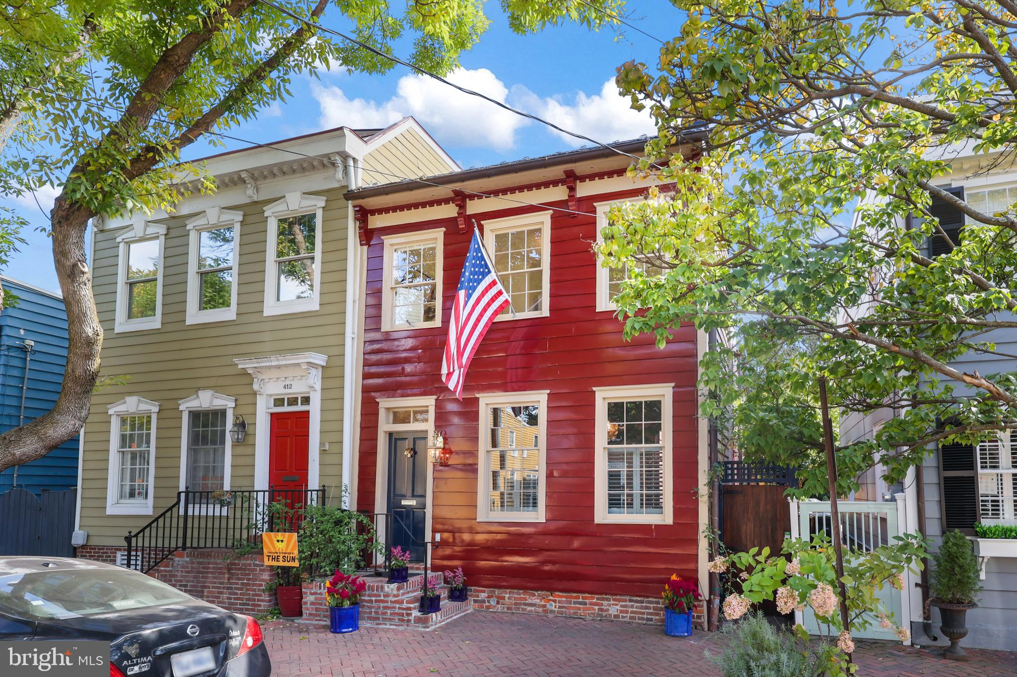 OLD TOWN ALEXANDRIA - Residential