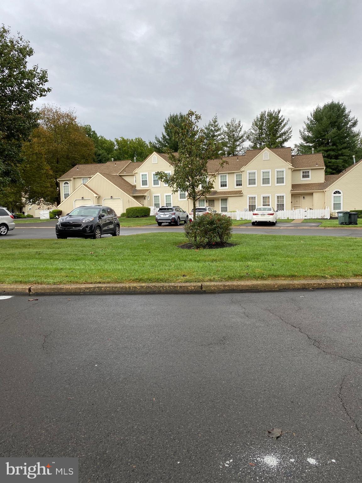 HUNTINGDON BROOK - Residential Lease