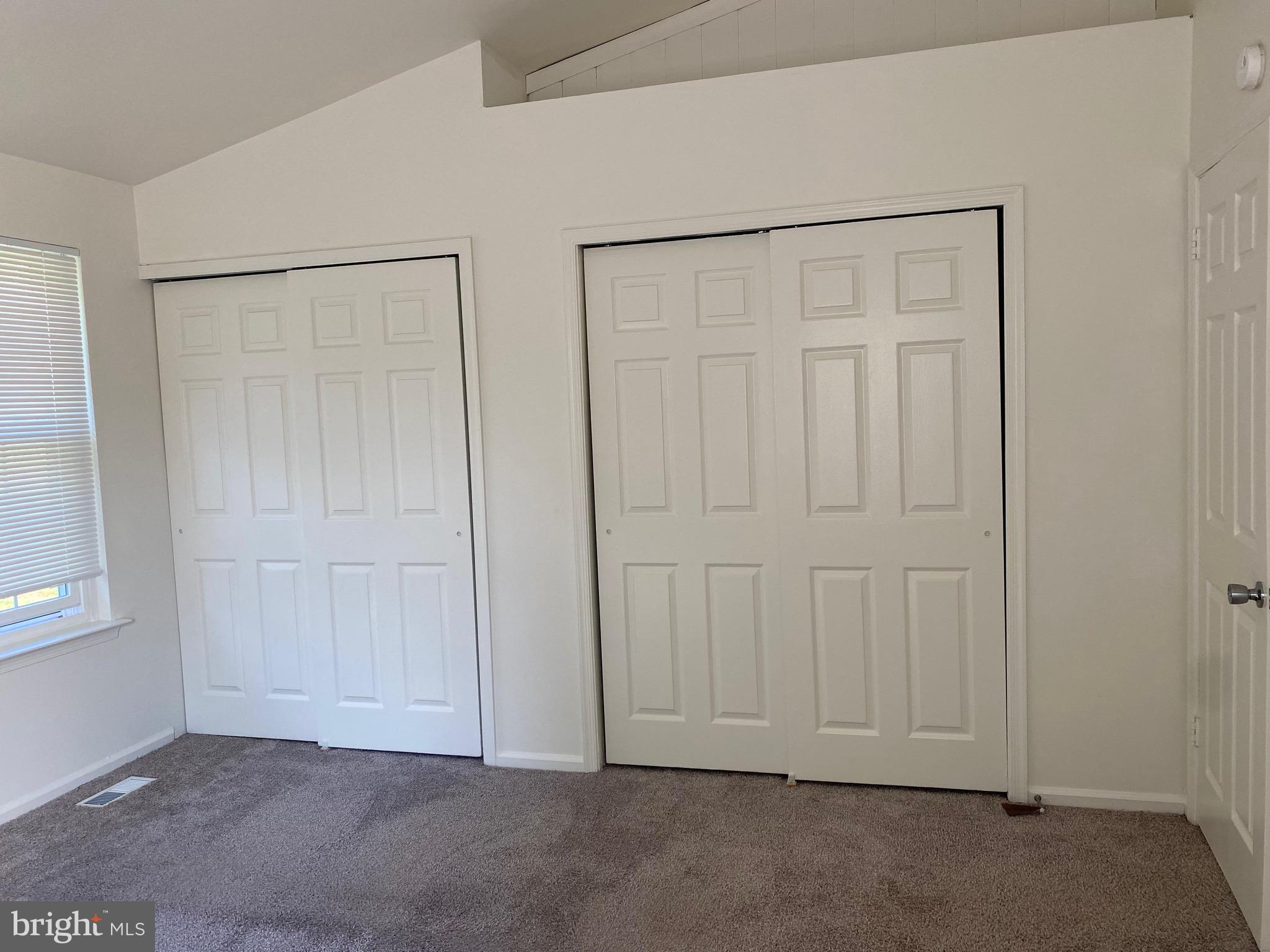 HUNTINGDON BROOK - Residential Lease