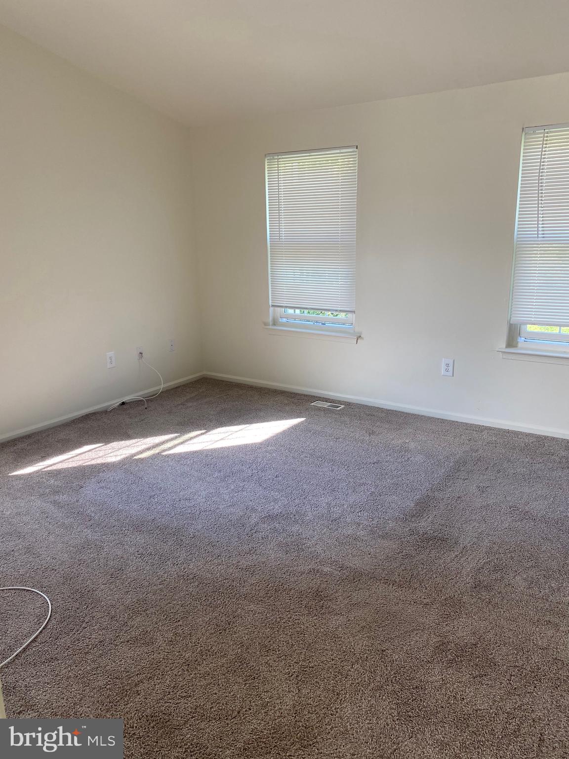 HUNTINGDON BROOK - Residential Lease