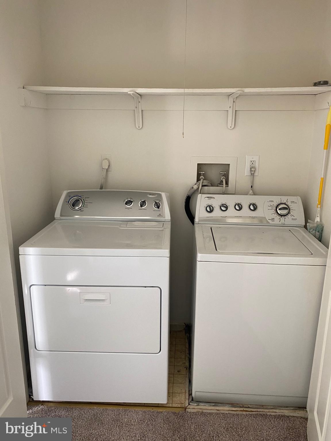 HUNTINGDON BROOK - Residential Lease