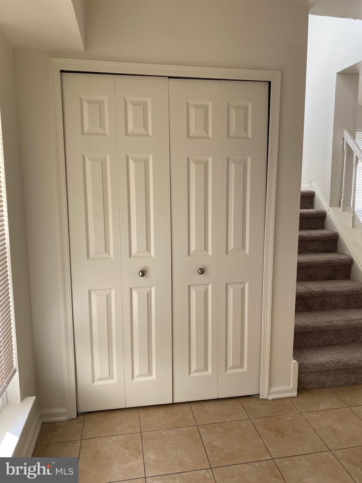 HUNTINGDON BROOK - Residential Lease