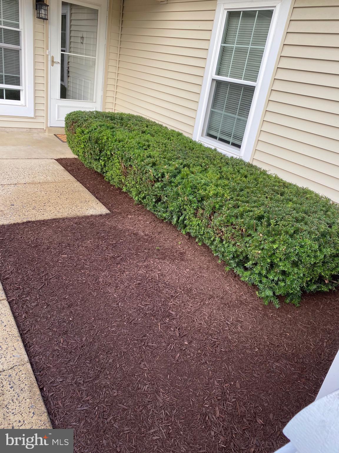 HUNTINGDON BROOK - Residential Lease