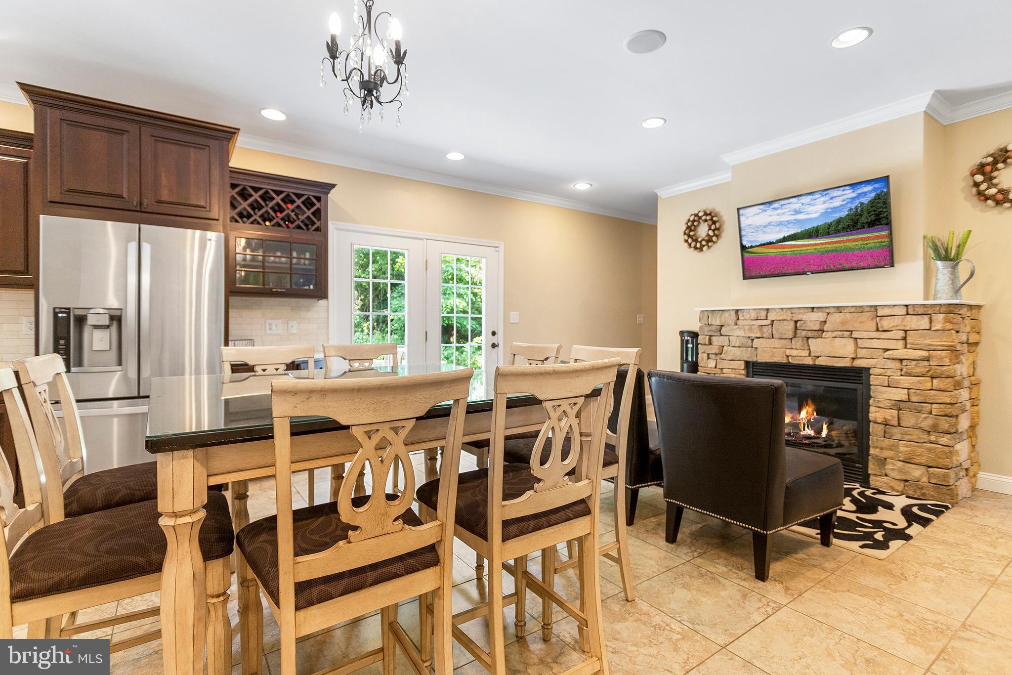 INDIAN SPRINGS - Residential