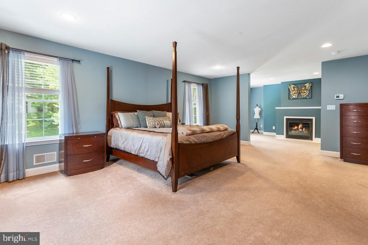 INDIAN SPRINGS - Residential