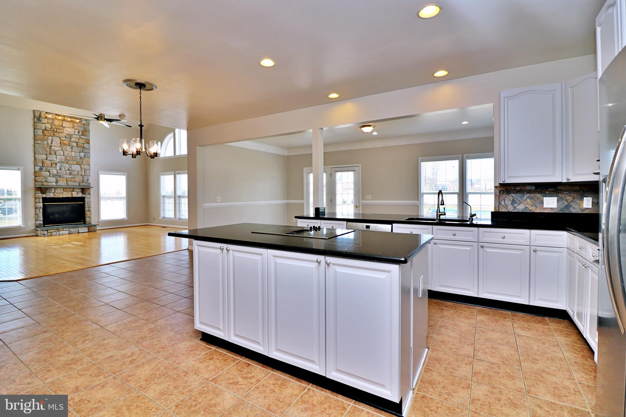 SPRUCE HILL ESTATES - Residential