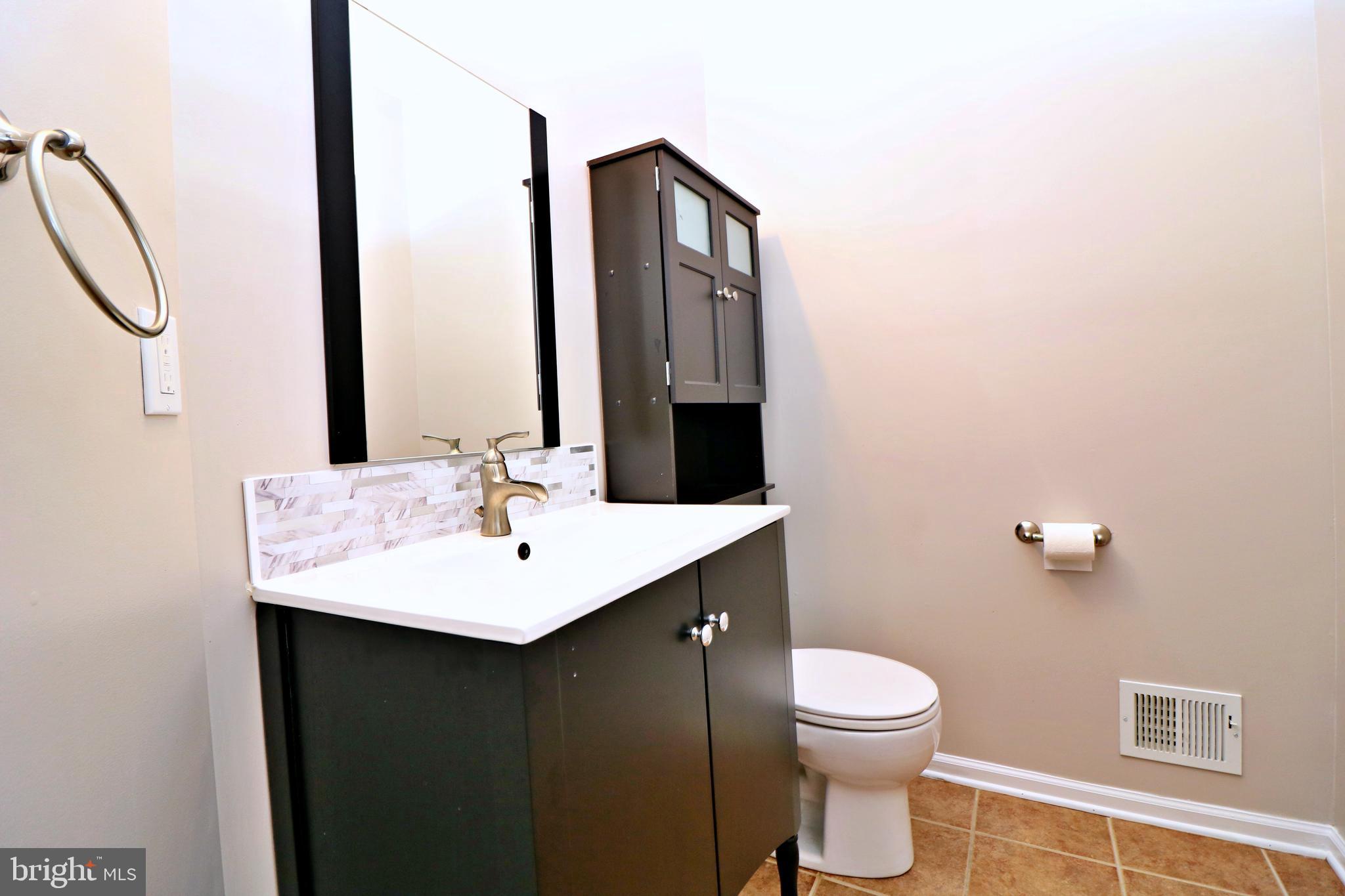 SPRUCE HILL ESTATES - Residential