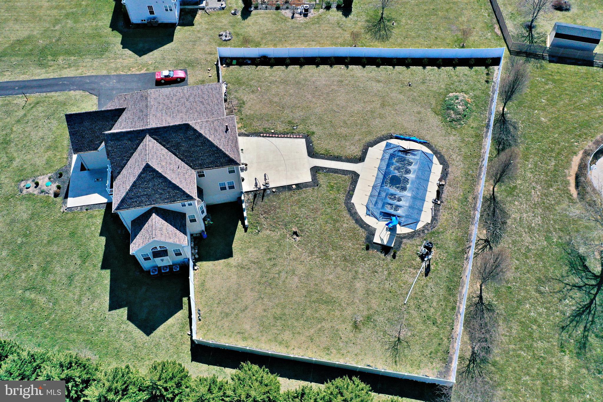 SPRUCE HILL ESTATES - Residential